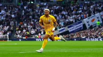 سجل برايتون هدفاً في الوقت بدل الضائع، مما أطال سلسلة مباريات توتنهام التي لم يحقق فيها أي فوز إلى 15 مباراة.